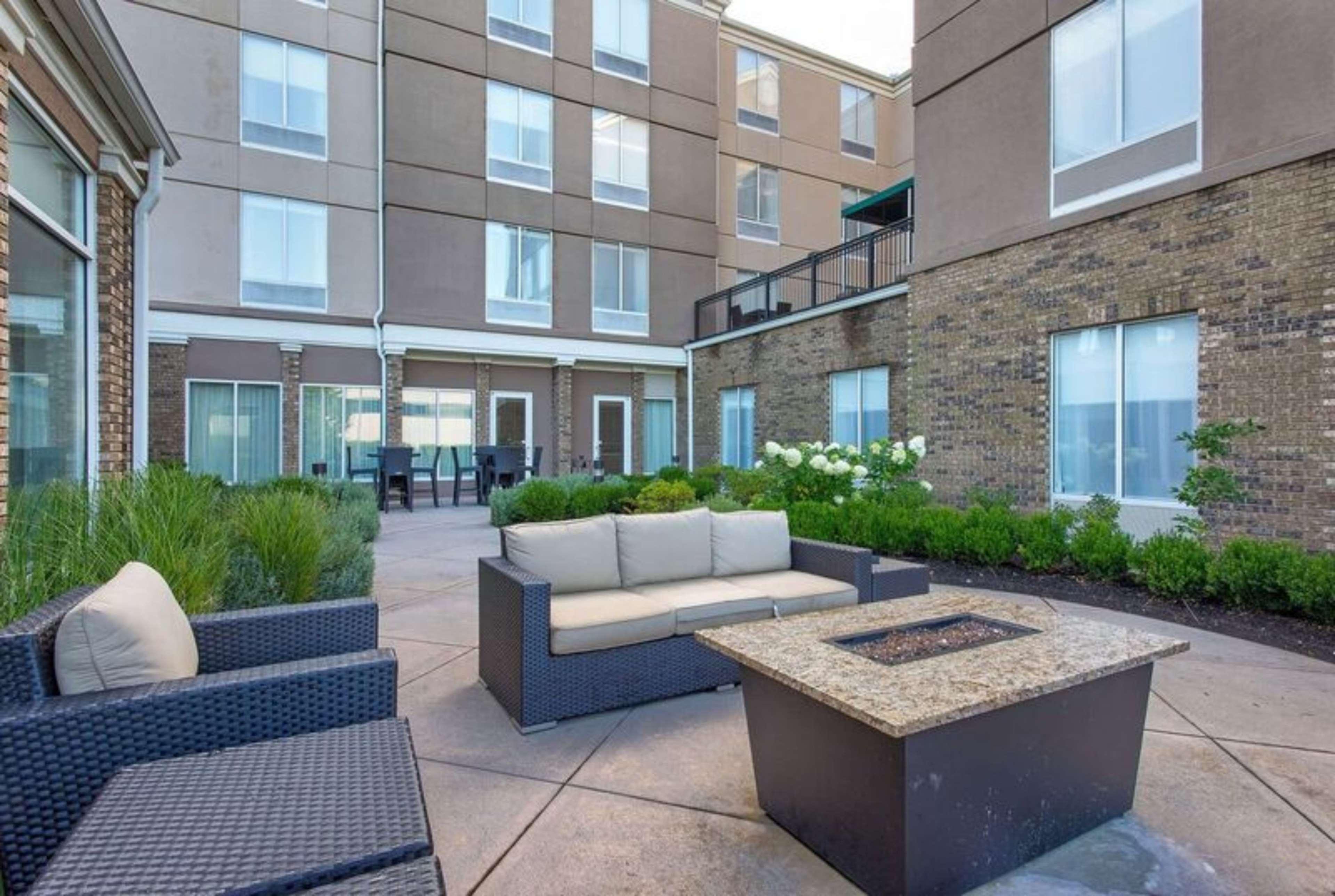 Hilton Garden Inn Knoxville West/Cedar Bluff Eksteriør billede