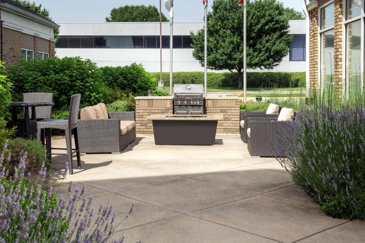 Hilton Garden Inn Knoxville West/Cedar Bluff Eksteriør billede