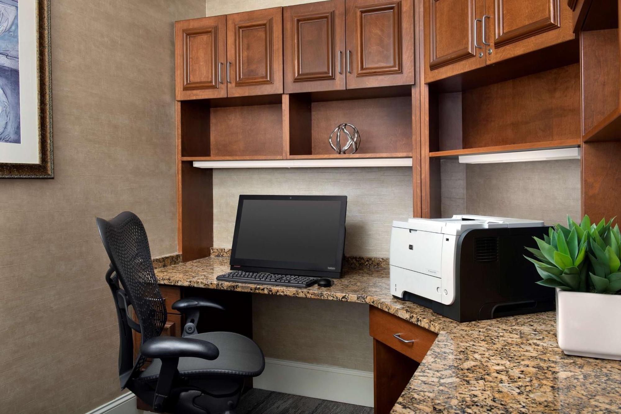 Hilton Garden Inn Knoxville West/Cedar Bluff Eksteriør billede
